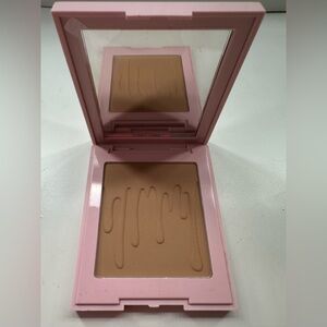Kylie Cosmetics Bronzer